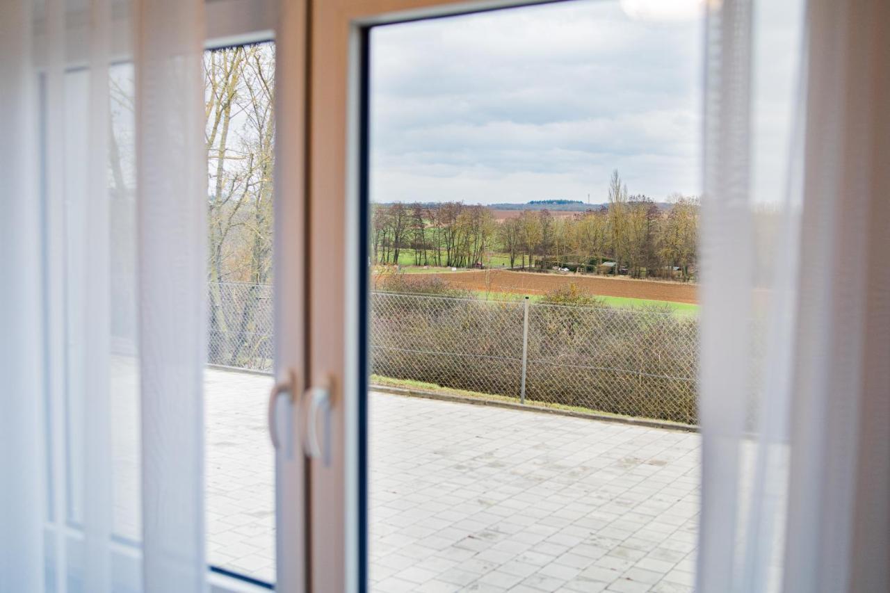 Gaestehaus Wuerzburg 24h Гостевой дом Estenfeld
