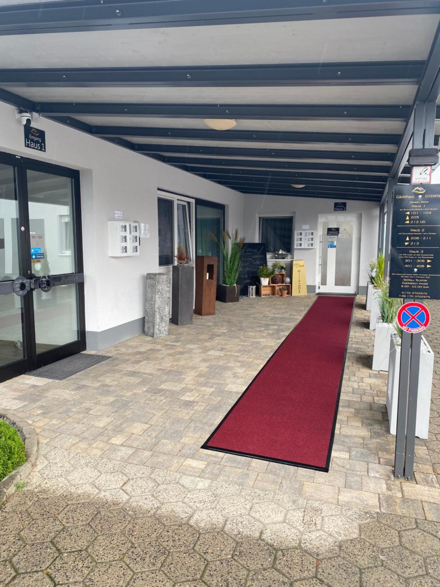 Gaestehaus Wuerzburg 24h * Estenfeld