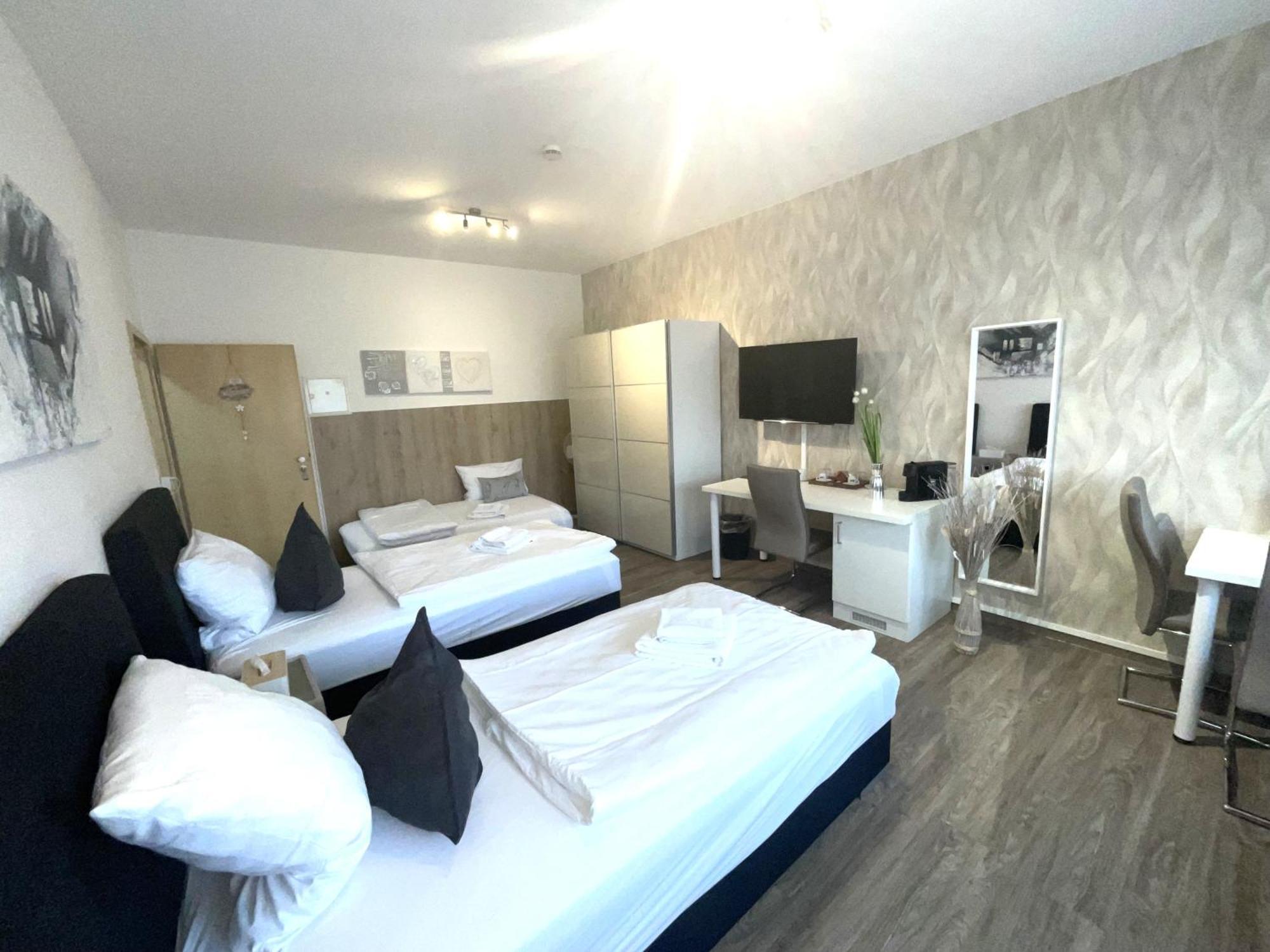 Gaestehaus Wuerzburg 24h Estenfeld